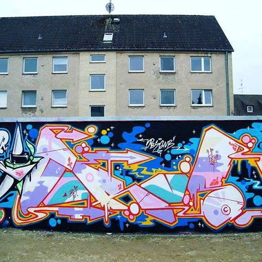 Graffiti Wall - Photo by ZUGZWANG - corus86, pbs
