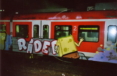 Graffiti Train - Photo by ZUGZWANG - rider, spongebob
