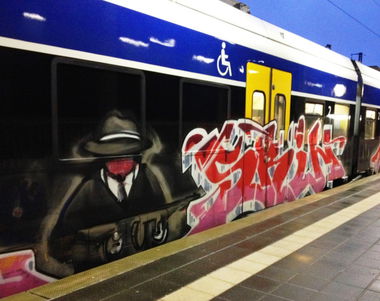 Graffiti Train - Photo by ZUGZWANG - skin