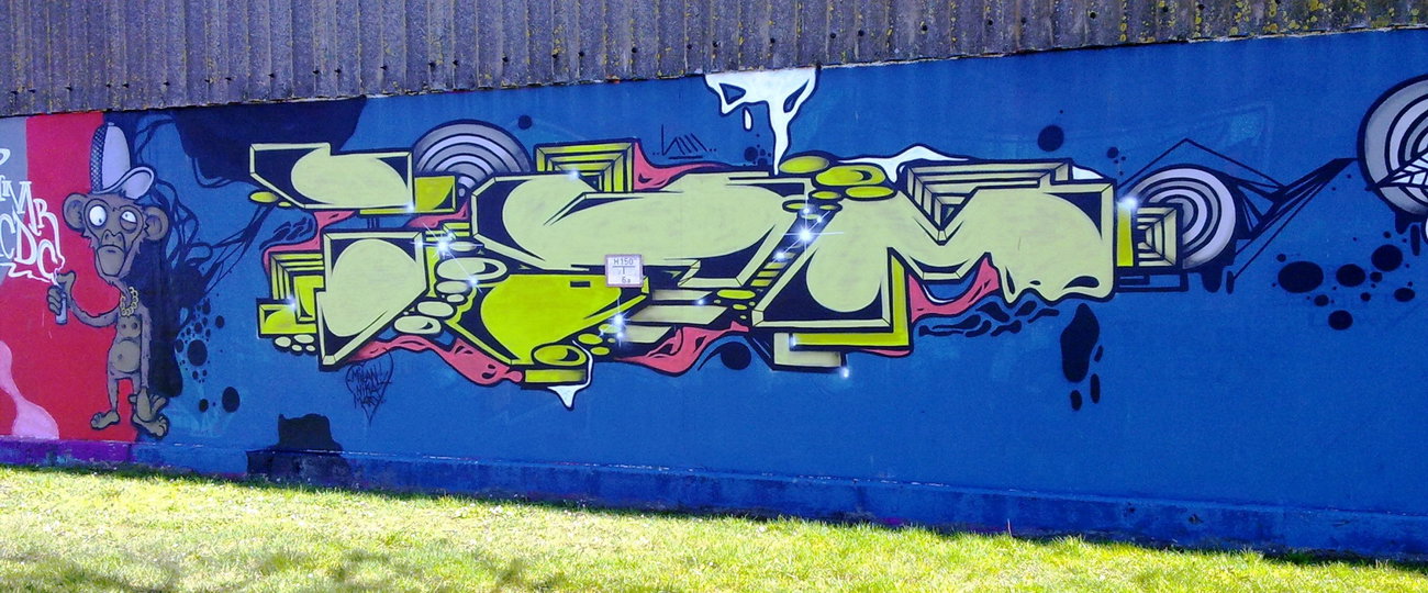 Graffiti Wall - Photo by ZUGZWANG - bremerhaven