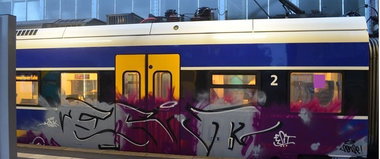 Graffiti Train - Photo by ZUGZWANG - esit, bremen, bremerhaven (2014)