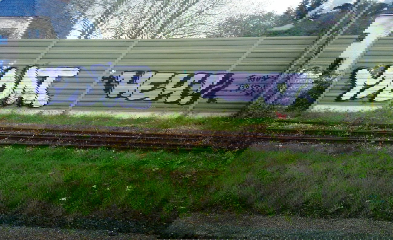 Graffiti Bombing - Photo by ZUGZWANG - bremerhaven, on, the