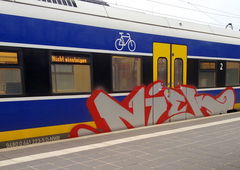 Graffiti Train - Photo by ZUGZWANG - niek (2017)