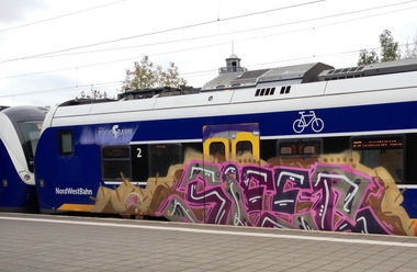 Graffiti Train - Photo by ZUGZWANG - siet (2017)