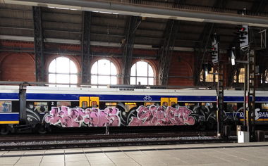 Graffiti Train - Photo by ZUGZWANG - lynus, siet (2017)