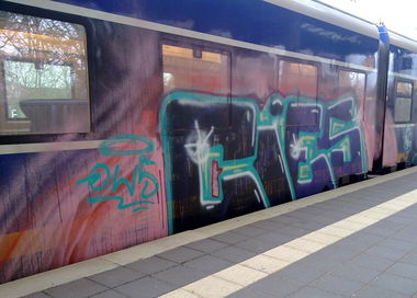 Graffiti Train - Photo by ZUGZWANG - cies (2016)