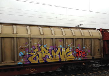 Graffiti Train - Photo by ZUGZWANG