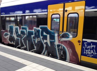 Graffiti Train - Photo by ZUGZWANG - lynoe (2017)