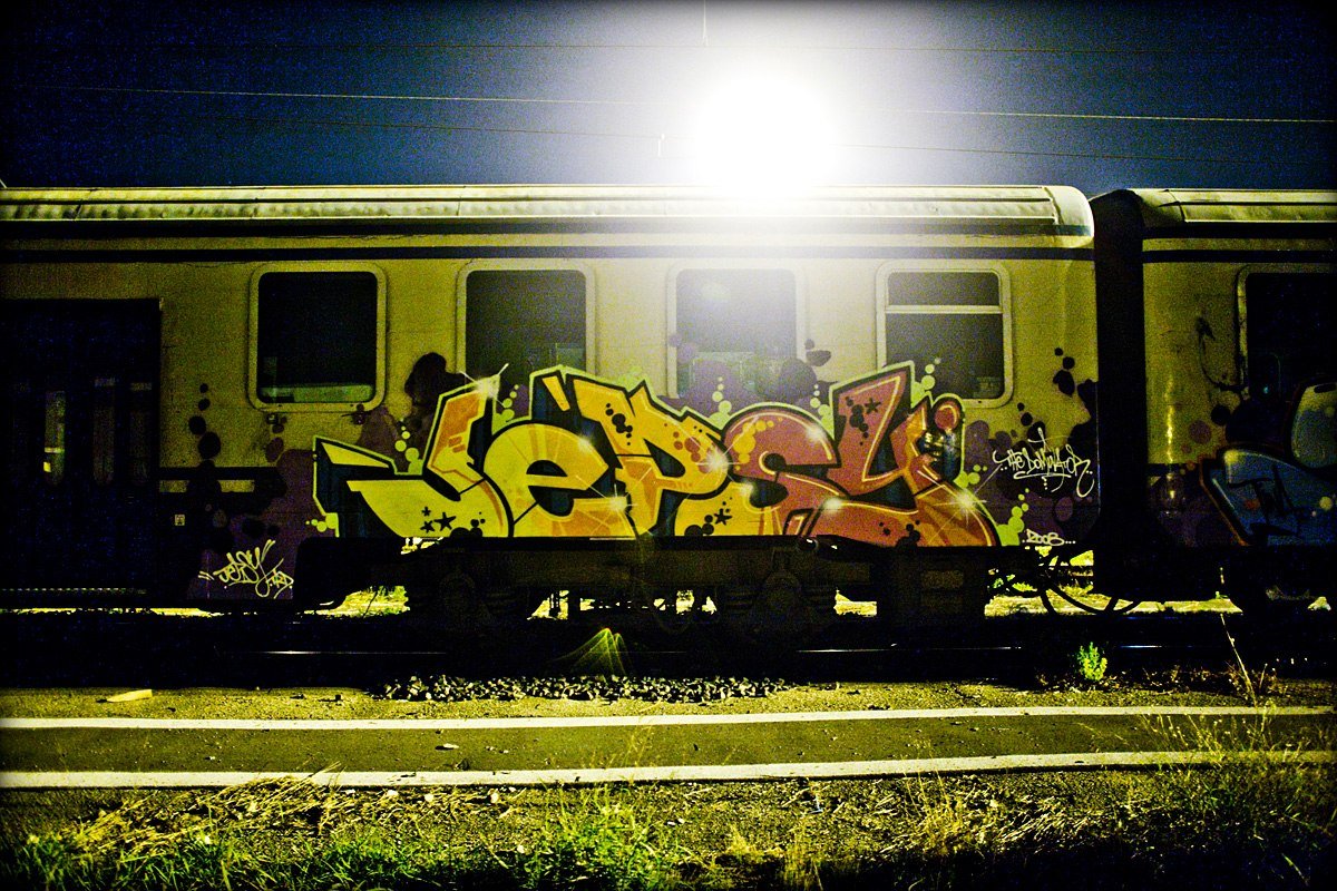 Graffiti Train - Photo by ZUGZWANG - jepsy, trd