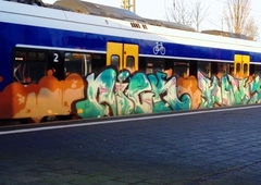 Graffiti Train - Photo by ZUGZWANG - niek, howy (2017)