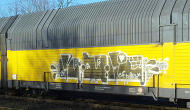 Graffiti Train - Photo by ZUGZWANG - bremerhaven