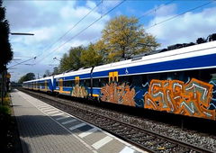 Graffiti Train - Photo by ZUGZWANG - akie, siet (2017)