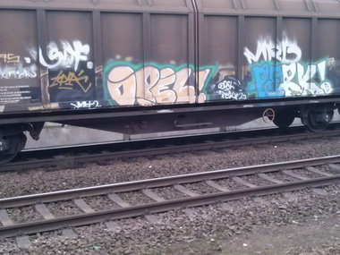 Graffiti Train - Photo by ZUGZWANG - bremerhaven, 27