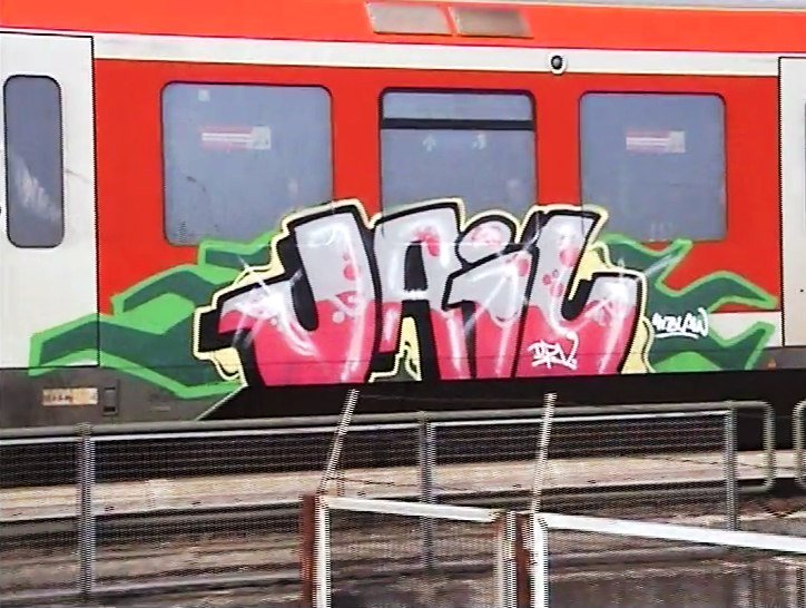Graffiti Train - Photo by ZUGZWANG - jail, hamburg