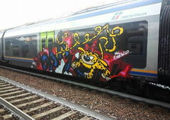 Graffiti Train - Photo by ZUGZWANG