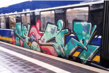 Graffiti Train - Photo by ZUGZWANG - bremerhaven, bremen, oldenburg