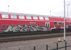 Graffiti Train - Photo by ZUGZWANG