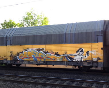 Graffiti Train - Photo by ZUGZWANG