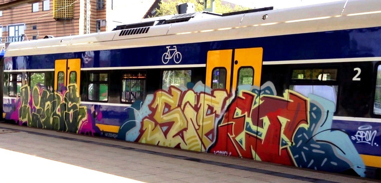 Graffiti Train - Photo by ZUGZWANG - linus, siet (2018)