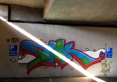 Graffiti Bombing - Photo by ZUGZWANG - swk