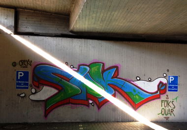 Graffiti Bombing - Photo by ZUGZWANG - swk