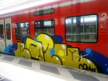 Graffiti Train - Photo by ZUGZWANG (2017)
