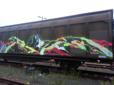Graffiti Train in Dresden - Photo by ZURE - ZURE, TRK, OSF (2013)