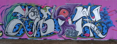 Graffiti Wall - Photo by ZWACE - HUS (2022)