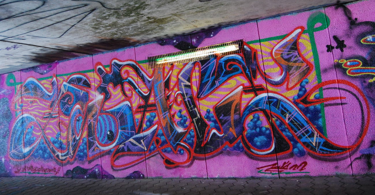 Graffiti Wall - Photo by ZWACE - HUS (2022)