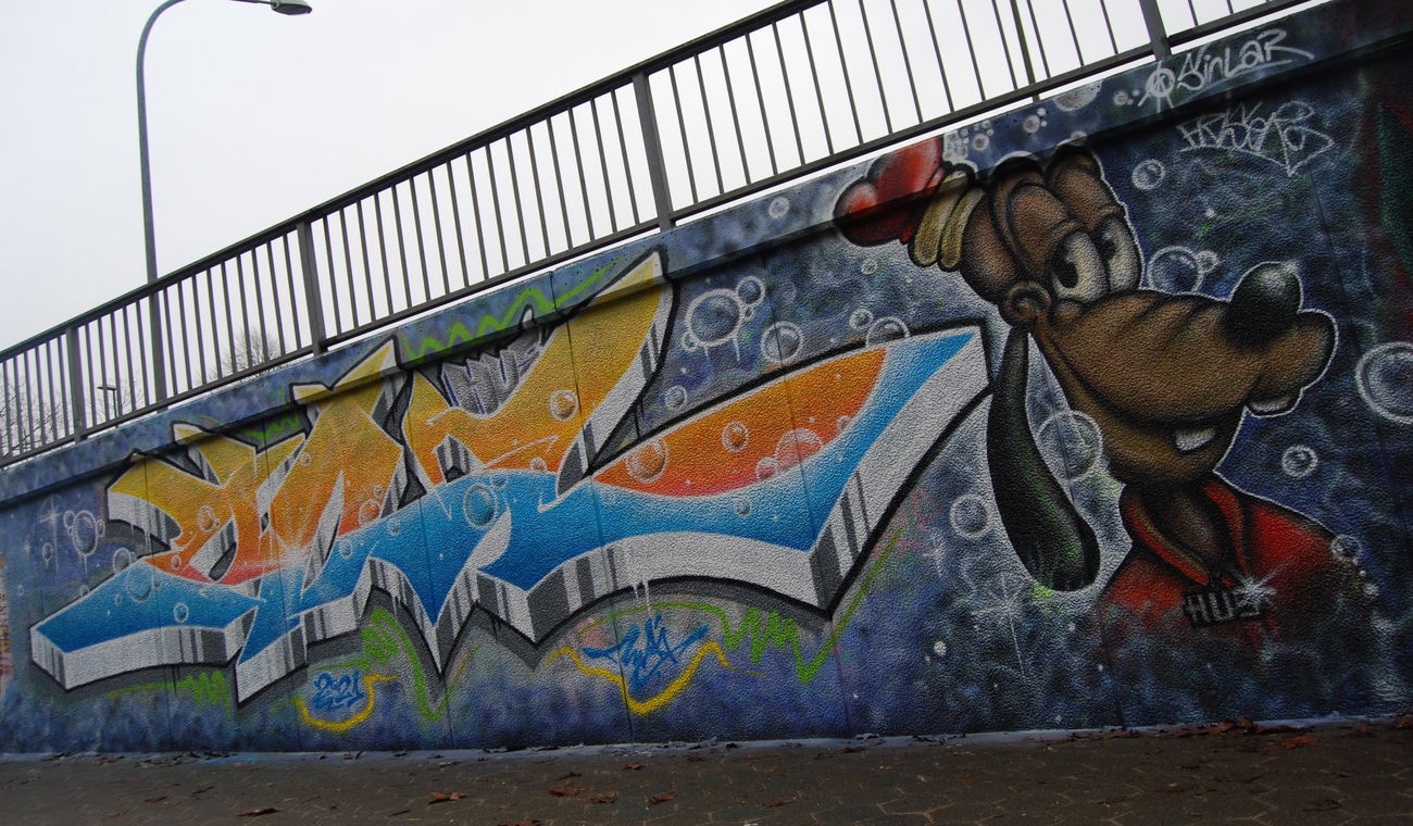Graffiti Wall - Photo by ZWACE - HUS (2021)