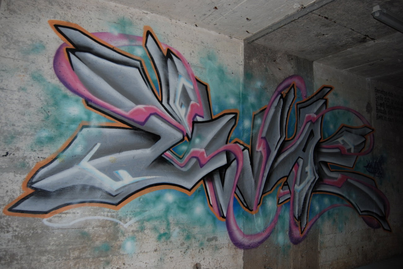 Graffiti Wall - Photo by ZWACE (2015)