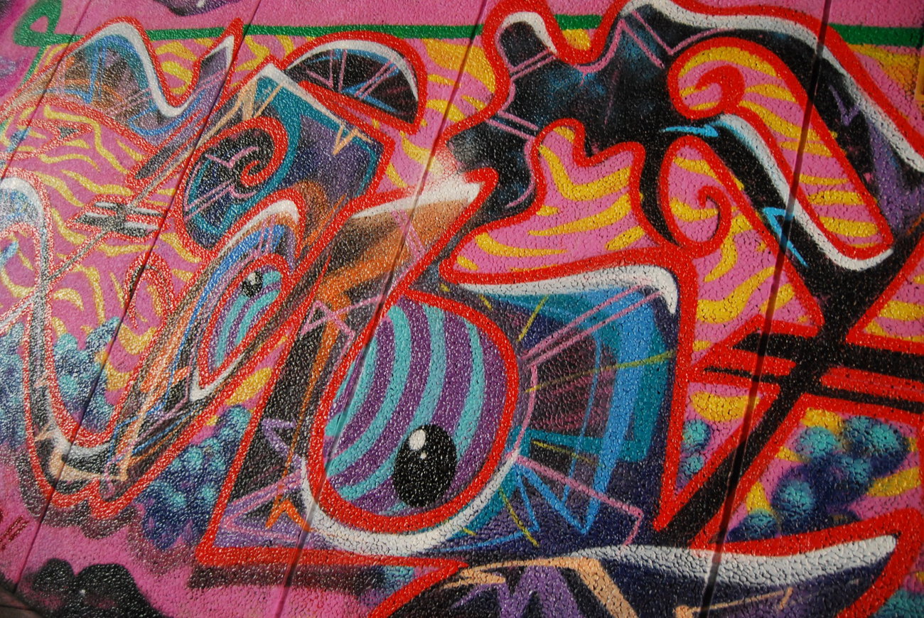 Graffiti Wall - Photo by ZWACE - HUS (2022)