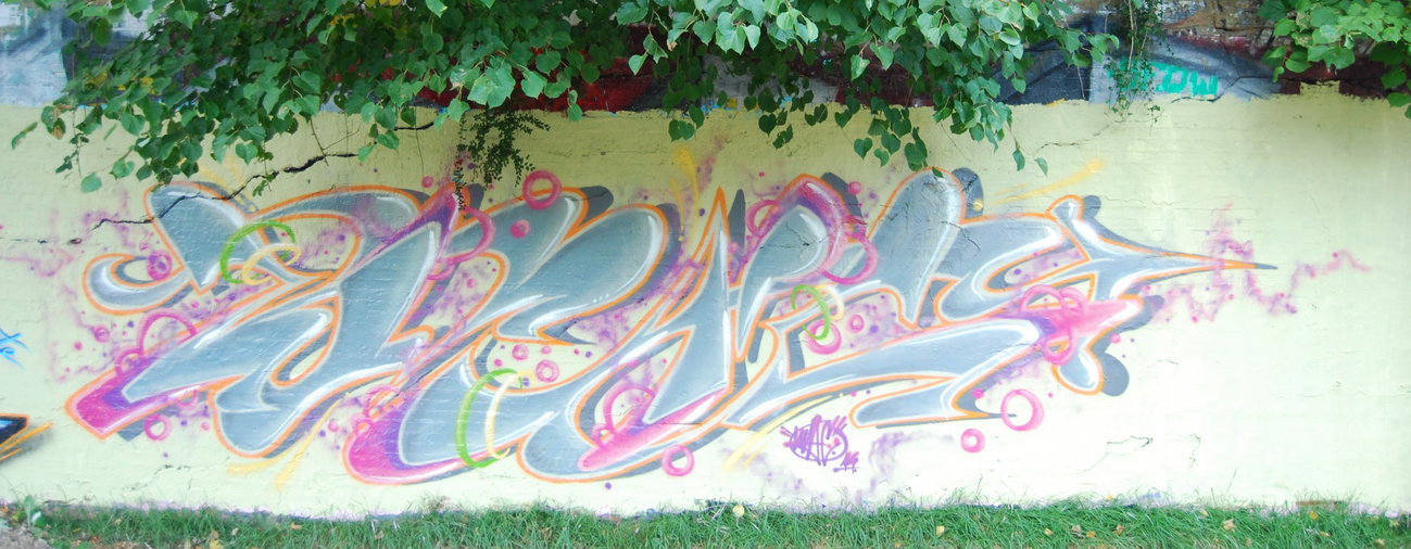 Graffiti Wall - Photo by ZWACE (2014)