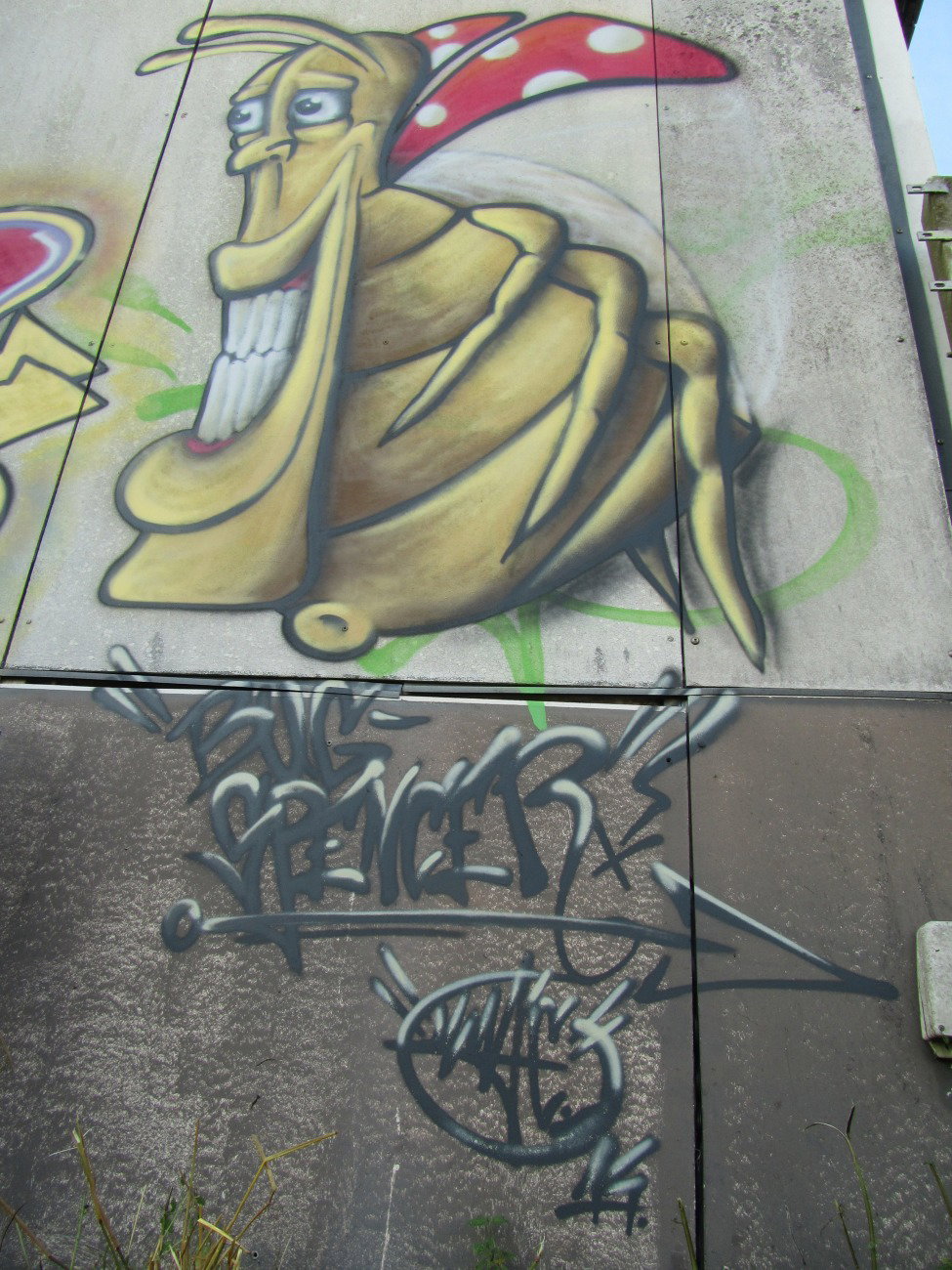 Graffiti Wall - Photo by ZWACE (2014)