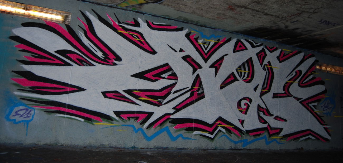Graffiti Wall - Photo by ZWACE - HUS (2021)