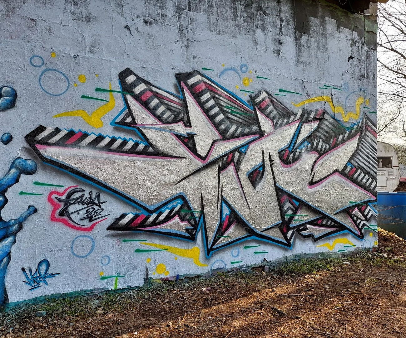 Graffiti Wall - Photo by ZWACE - HUS (2022)