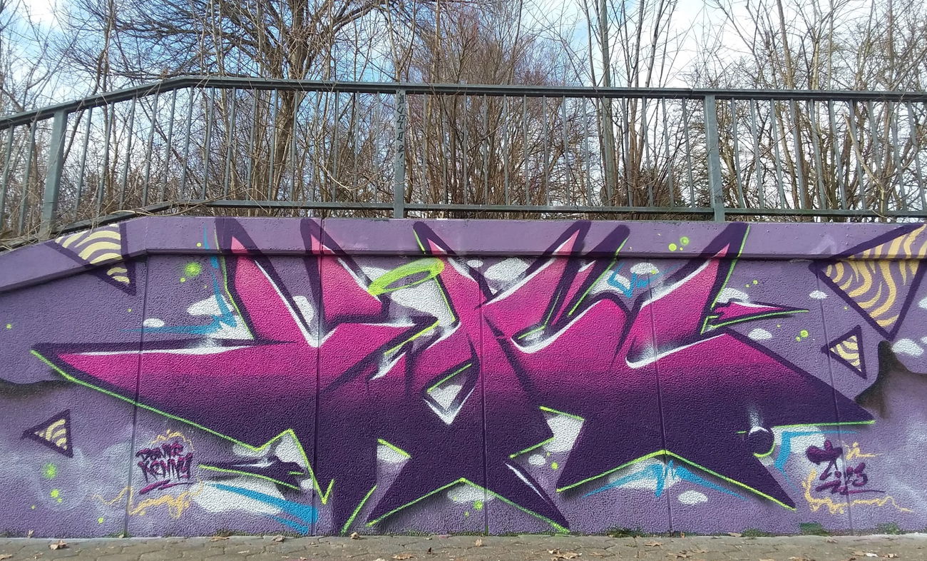 Graffiti Wall - Photo by ZWACE - HUS (2023)