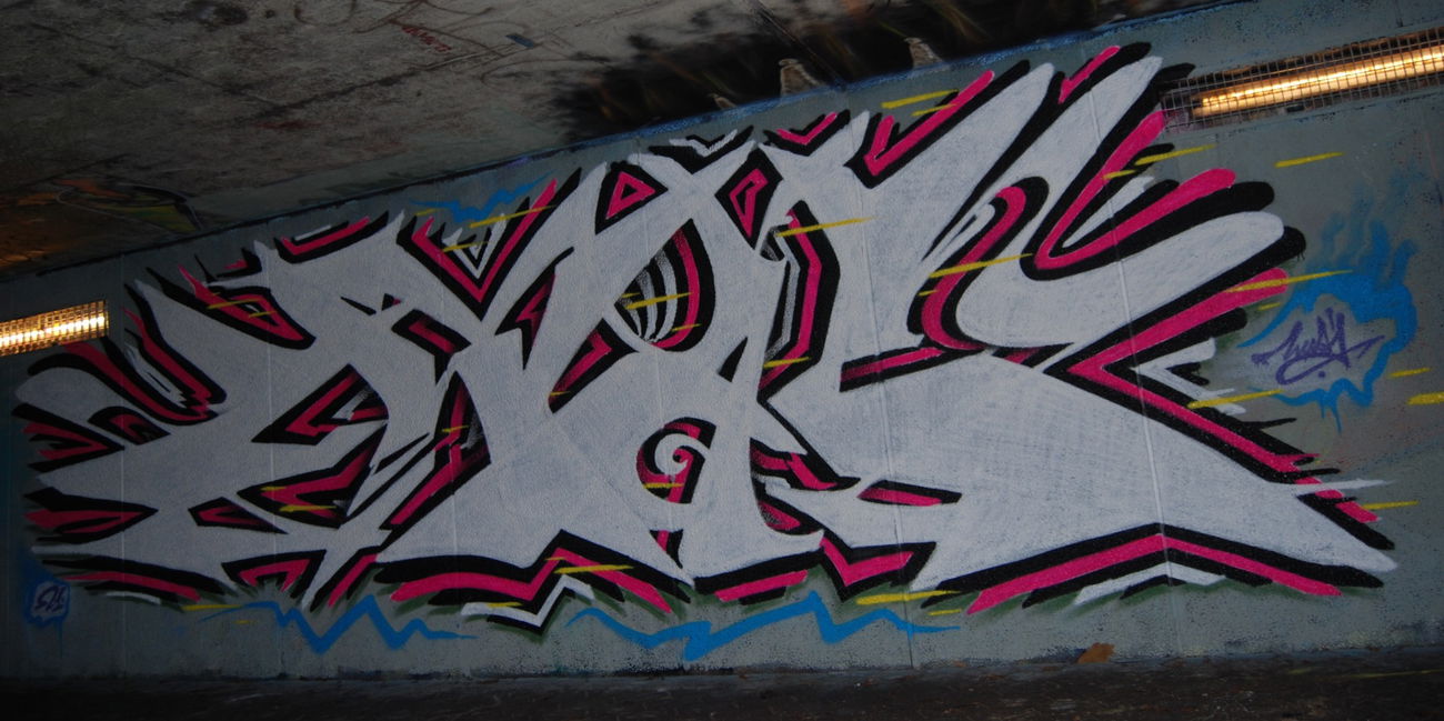 Graffiti Wall - Photo by ZWACE - HUS (2021)