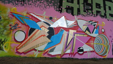 Graffiti Wall - Photo by ZWACE - HUS (2021)