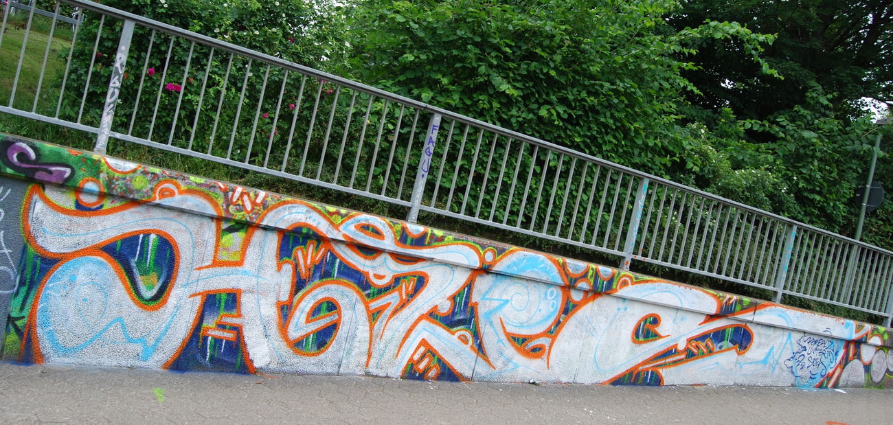 Graffiti Wall - Photo by ZWACE - HUS (2022)