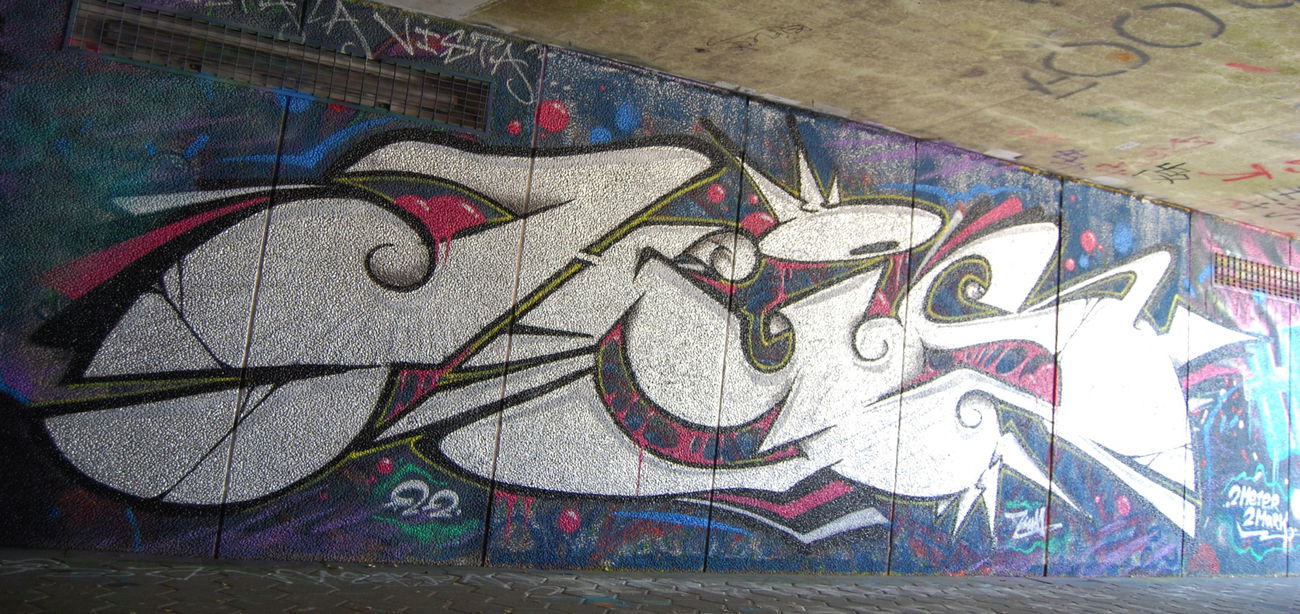 Graffiti Wall - Photo by ZWACE - HUS (2022)