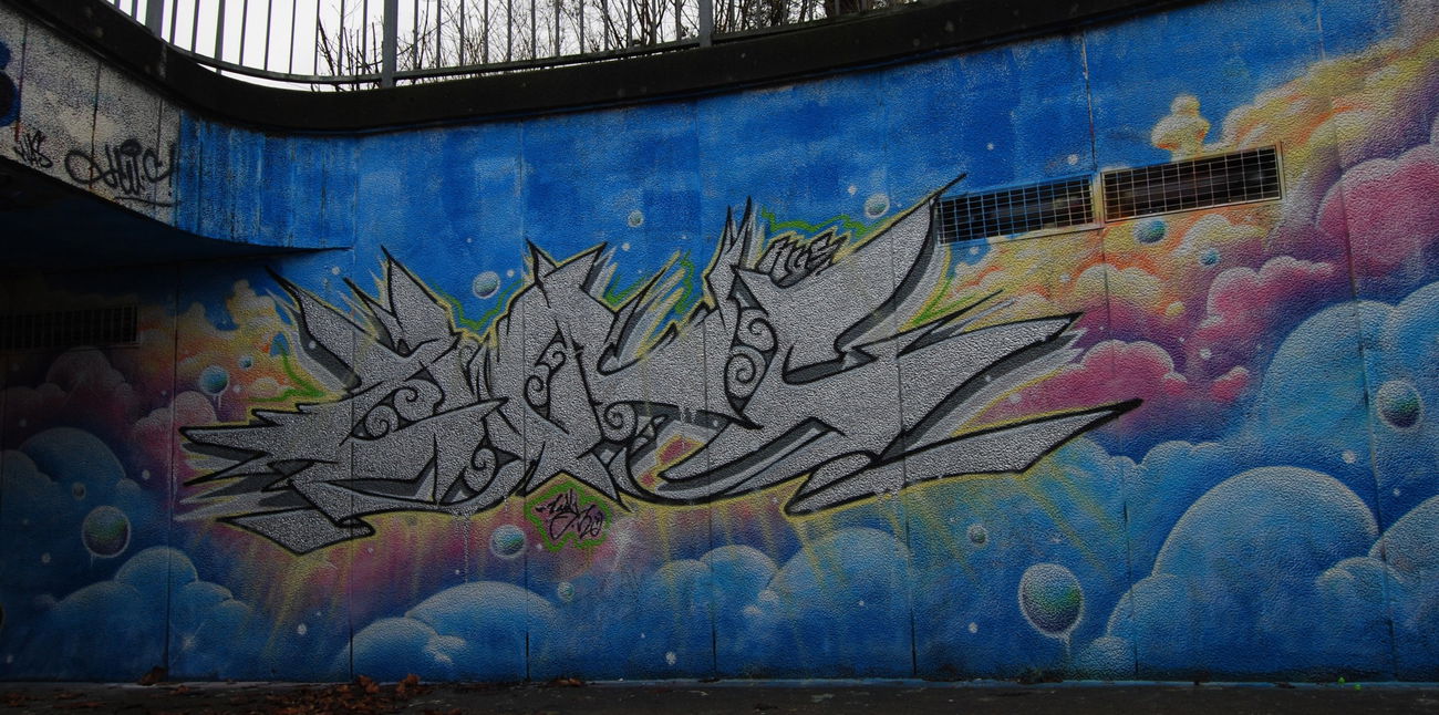 Graffiti Wall - Photo by ZWACE - HUS (2021)