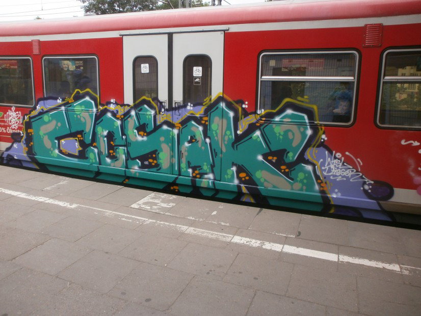 Graffiti Train in Hamburg - Photo by Zane_one - Cosak, Kosak, train (2013)