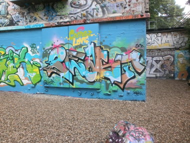 Graffiti Wall in Hamburg - Photo by Zane_one - Beast, toxic, hamburg (2013)