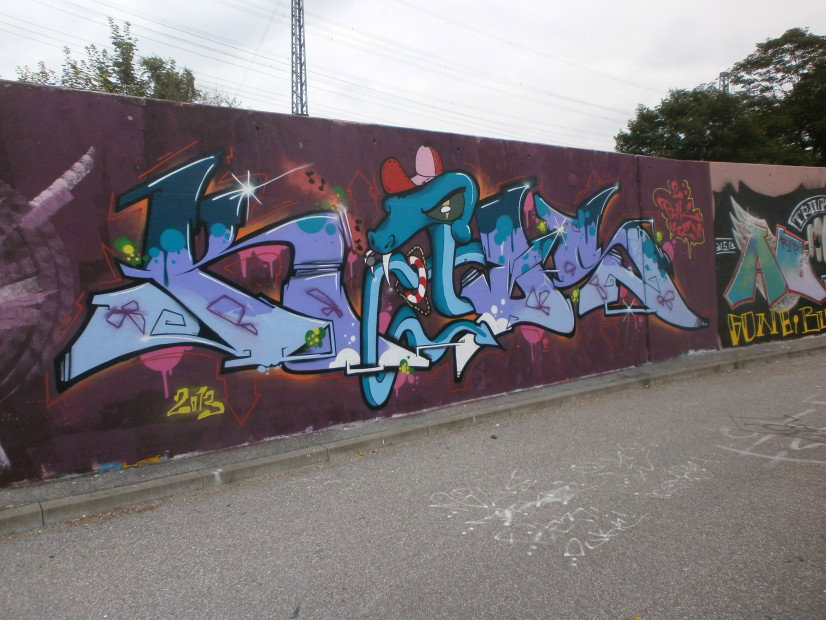 Graffiti Wall in Hamburg - Photo by Zane_one - The, kids, kids (2013)