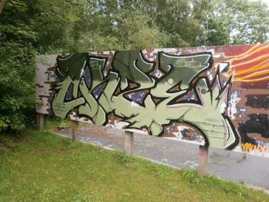 Graffiti Wall - Photo by Zane_one - ekse, 31k, arus