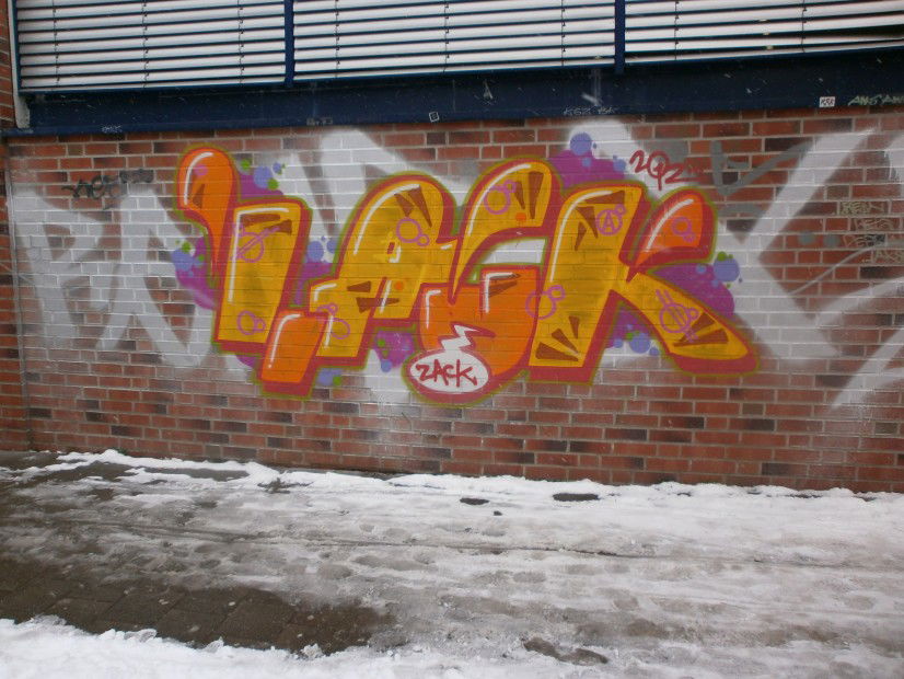 Graffiti Bombing in Hamburg - Photo by Zane_one - zack, hamburg, schanze (2012)