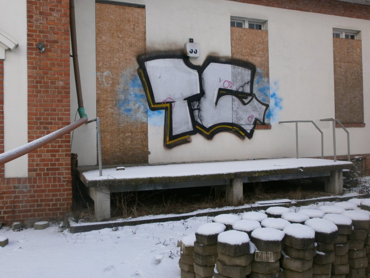 Graffiti Bombing in Hamburg - Photo by Zane_one - tc