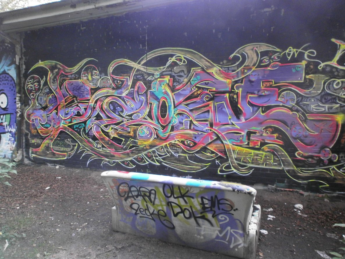 Graffiti Wall in Hamburg - Photo by Zane_one - awesome, wildstyle, dok (2013)