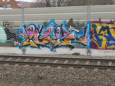 Graffiti Bombing in Hamburg - Photo by Zane_one - evil, 180, knak